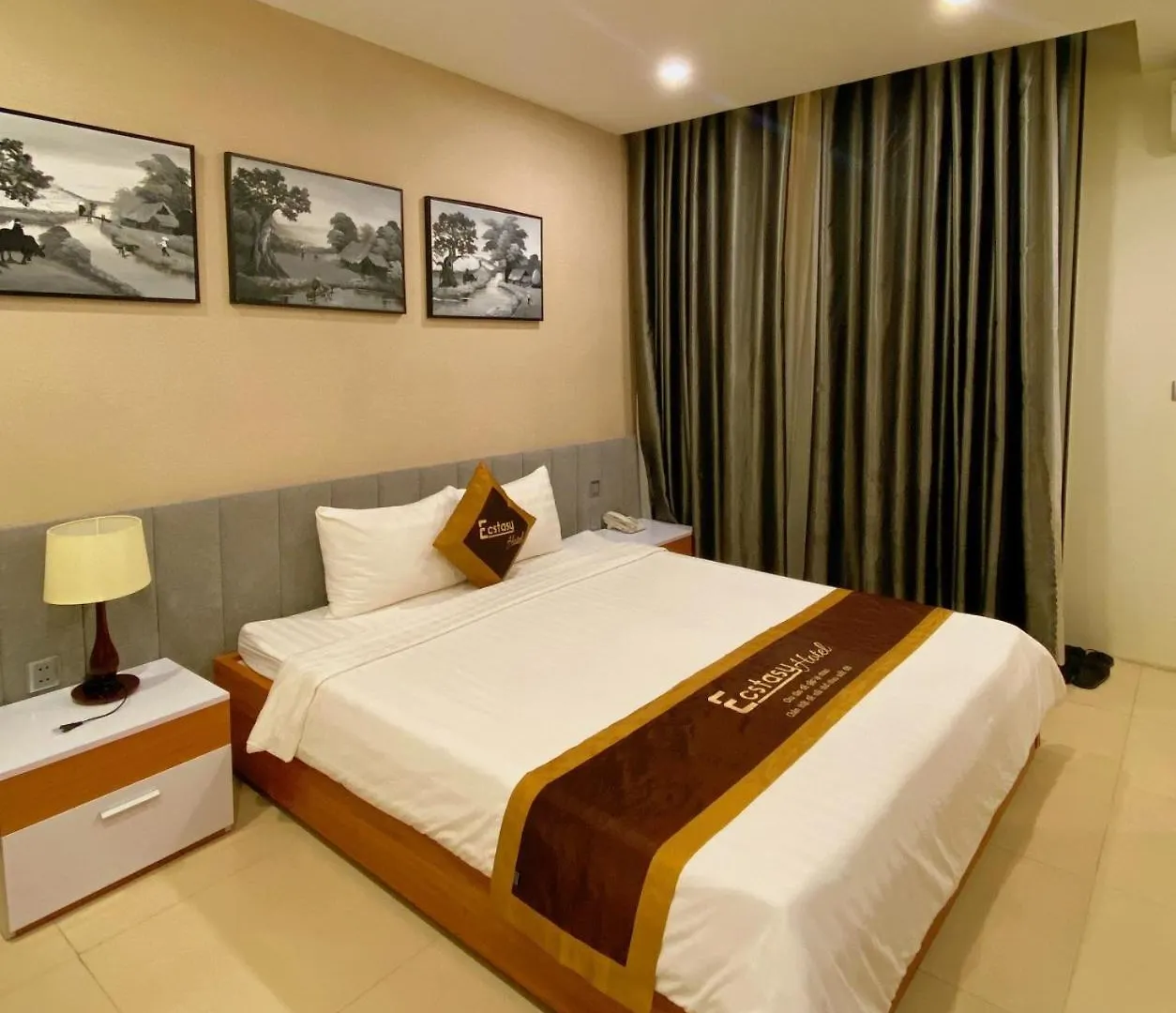 Ecstasy Hotel Nha Trang